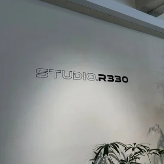 ローラさんが手掛けるライフスタイルブランド「STUDIO R330」のオーダー会へ