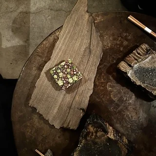 【備中倉敷葡萄酒酒場】独創性に富む絶品料理とナチュールの倉敷の名店