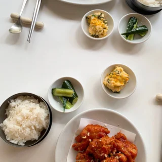 【NOON／目黒】中華韓国料理が楽しめる話題のカフェへ行って来ました！