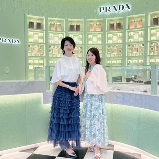 日本未上陸！プラダカフェで過ごす贅沢なティータイム