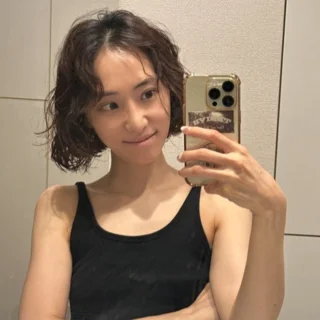 大人のヘアチェンジ。40代の私が“ボブ×パーマ”にした理由_1_4-2