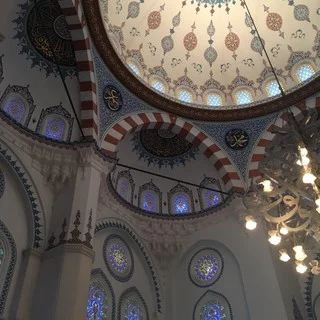 東京ジャーミィ ー日本最大のイスラムモスクー