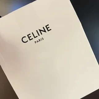 【celine】ロゴTシャツ