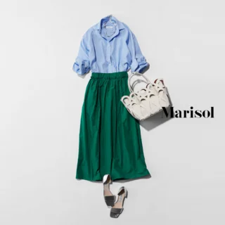 訪日外国人の買い物同行する日は鮮やかなグリーンのスカートで【2025/09/06のコーデ】