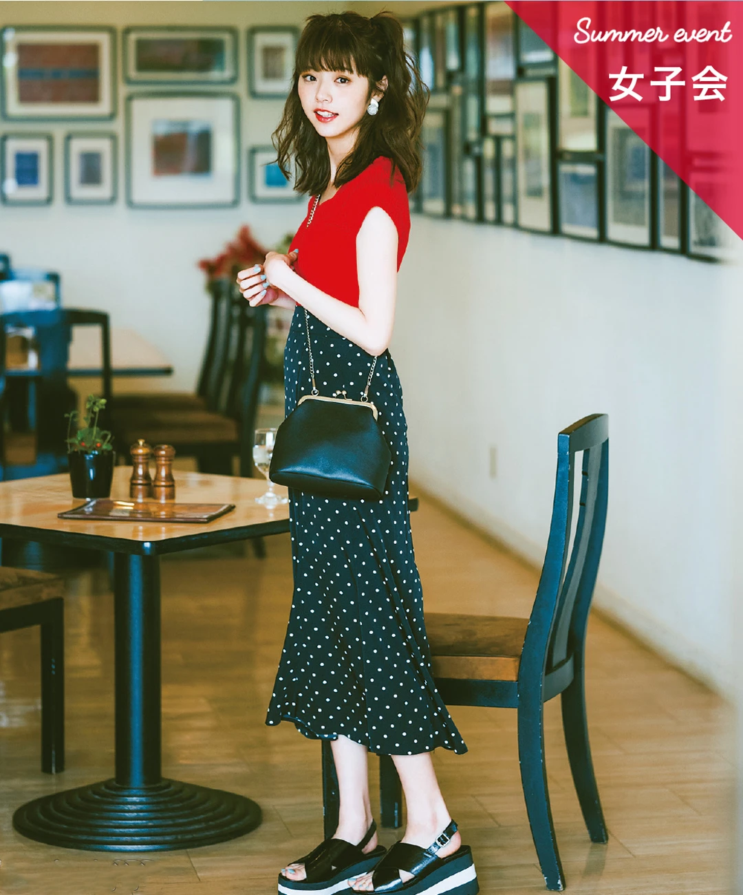 【夏のロングスカートコーデ】鈴木優華は、ドットスカートで真夏のフレンチガーリーに♡