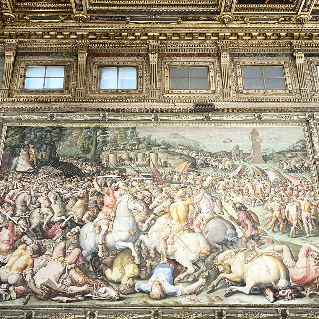 500人広間の左右に描かれたヴァザーリの絵画