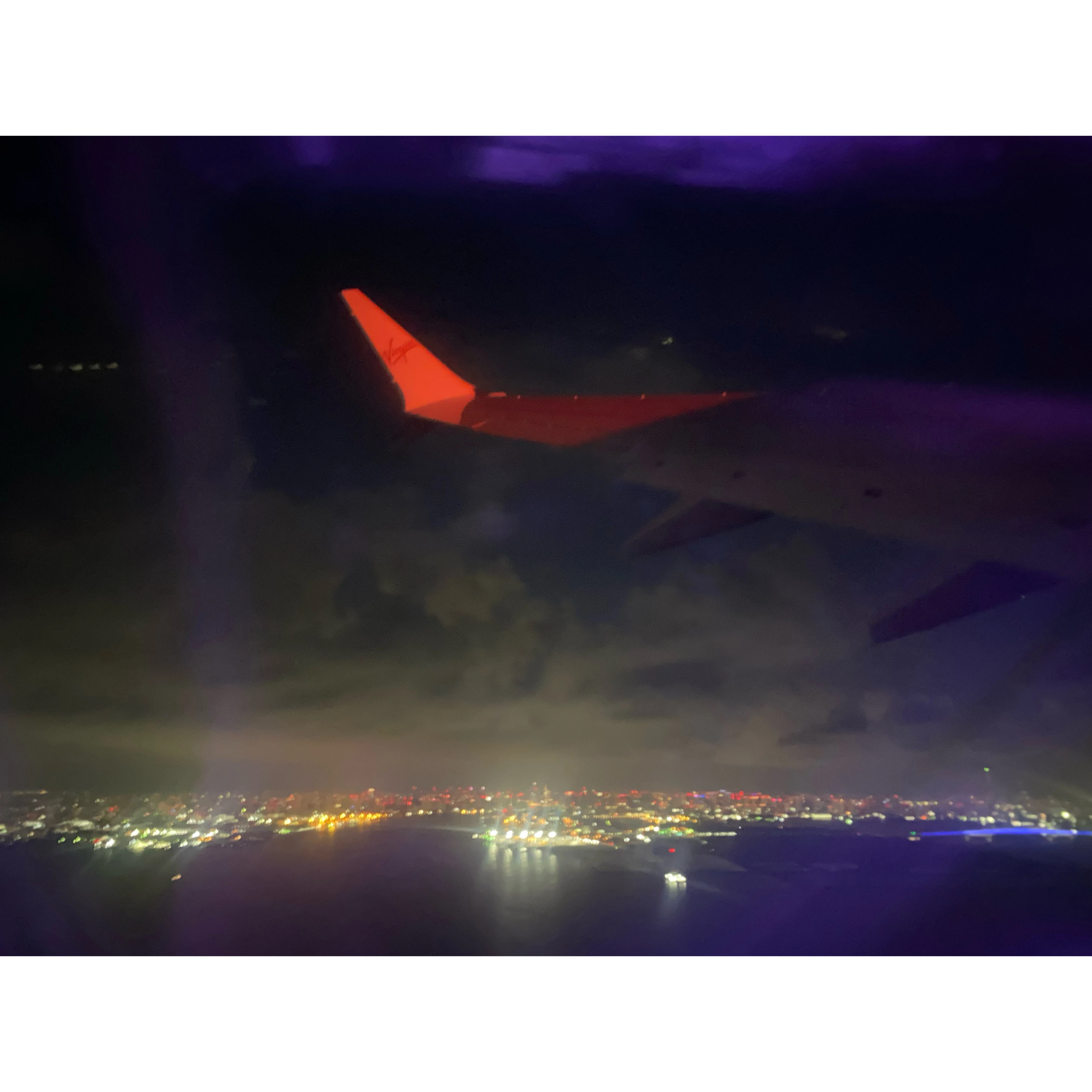夜景　写真　飛行機