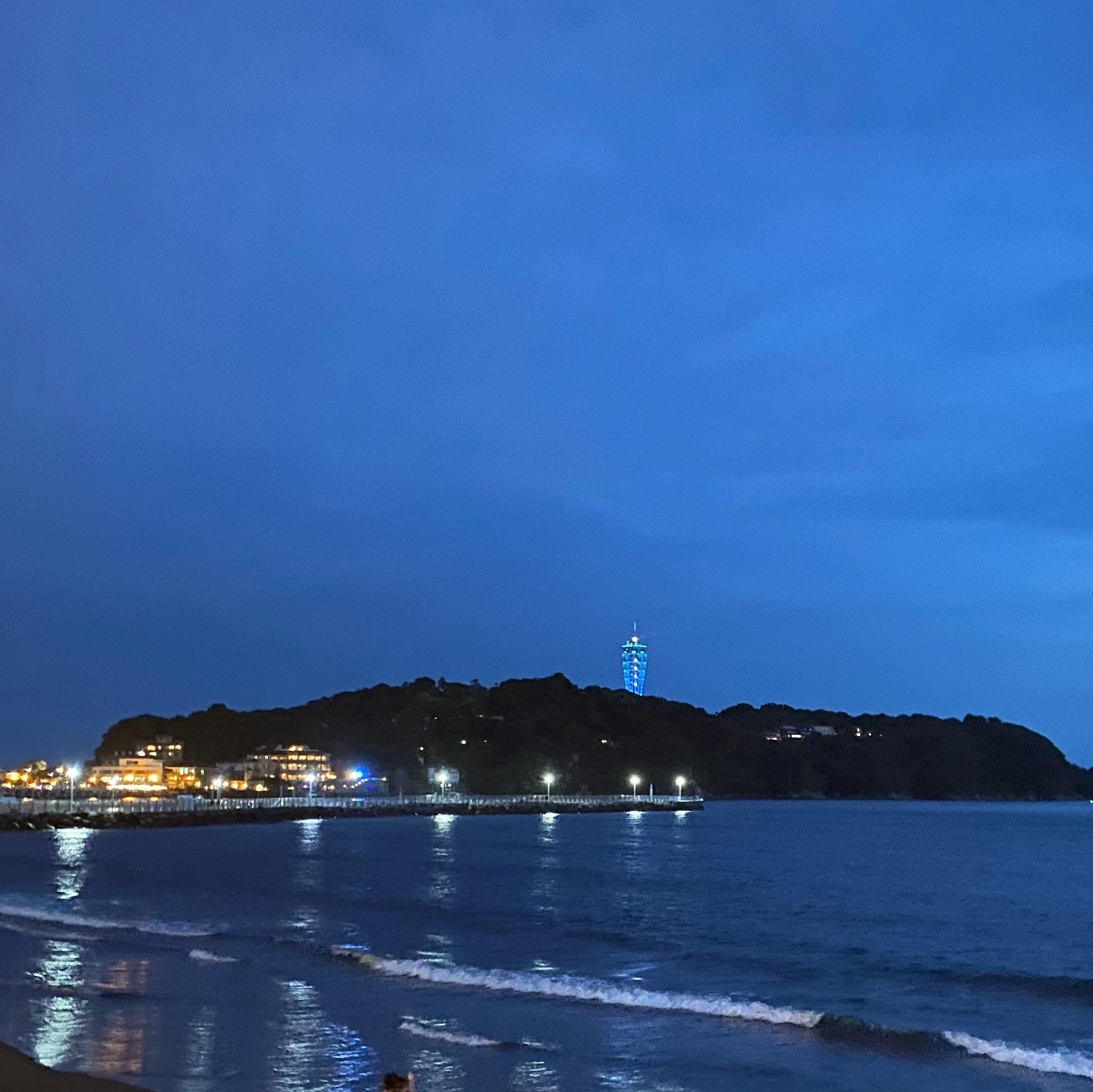 江ノ島　夜景　海