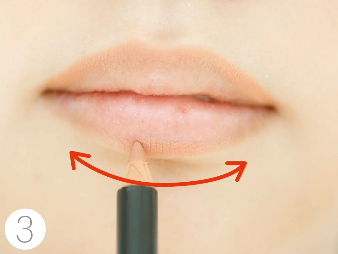 リップライナー1本で簡単★唇面積を増やして小顔にするメイクテクを伝授！_1_6