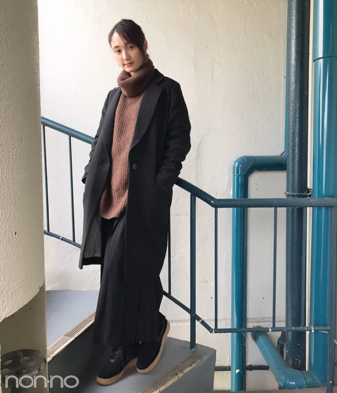 鈴木友菜、冬はDHOLICのプリーツスカートコーデが気分！【モデルの私服】_1_1