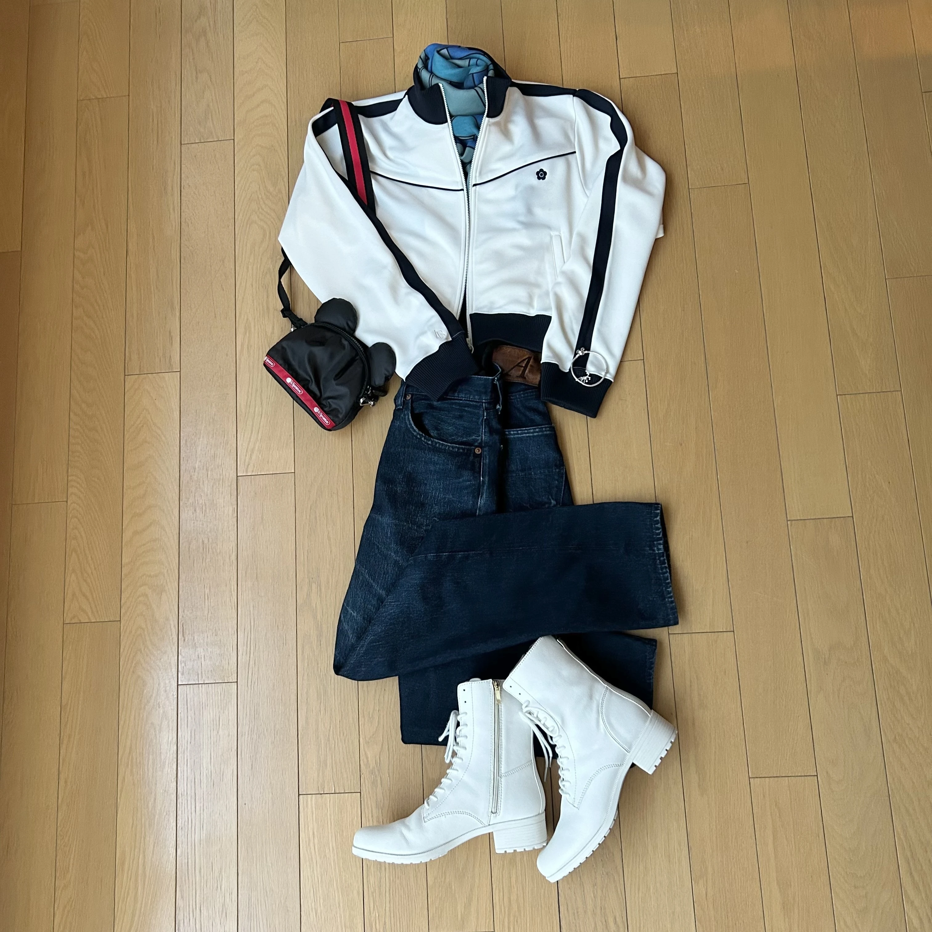 LILY BROWN、MARY  QUANT、秋コーデ