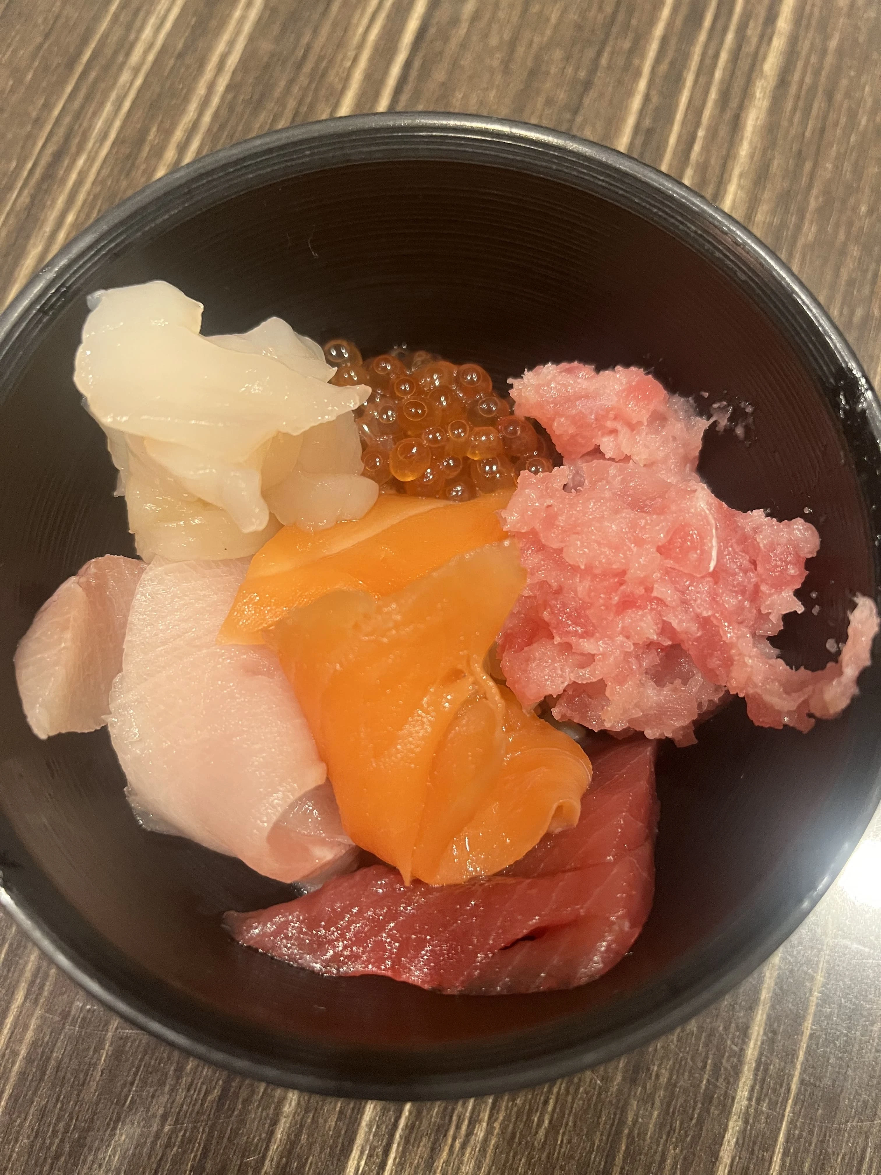 横浜ベイシェラトン　北海道グルメ　海鮮丼