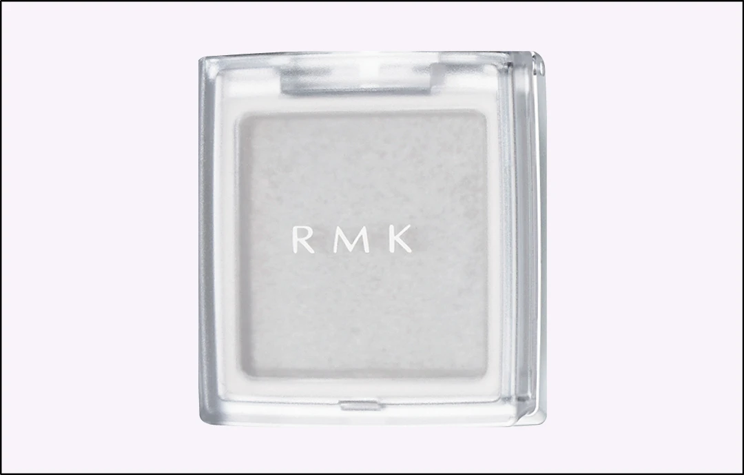 岡本夏美の購入品 RMK インジーニアス パウダーアイズ N 24