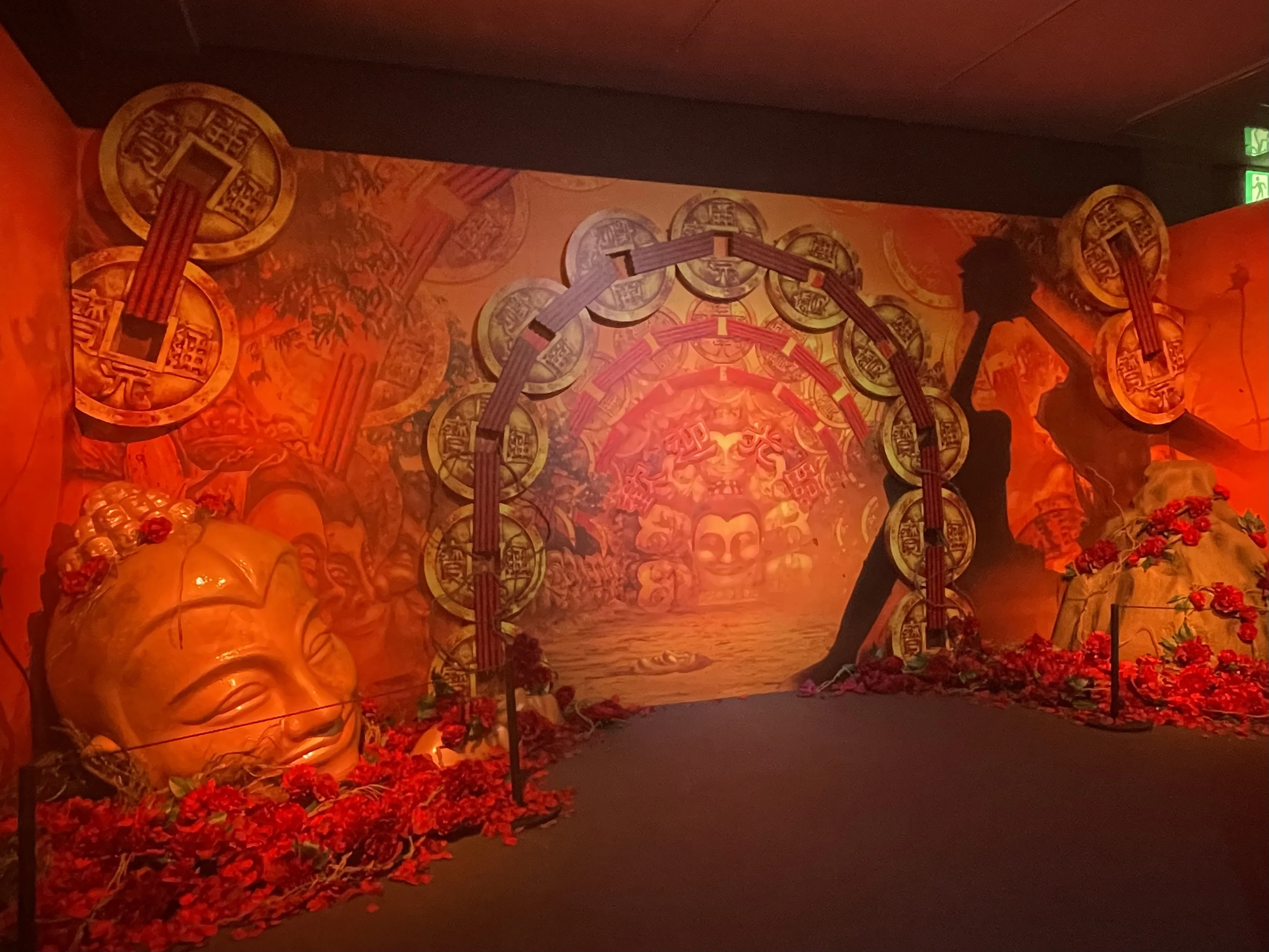 アニメ地獄楽の世界 展示物 蓬莱の入口