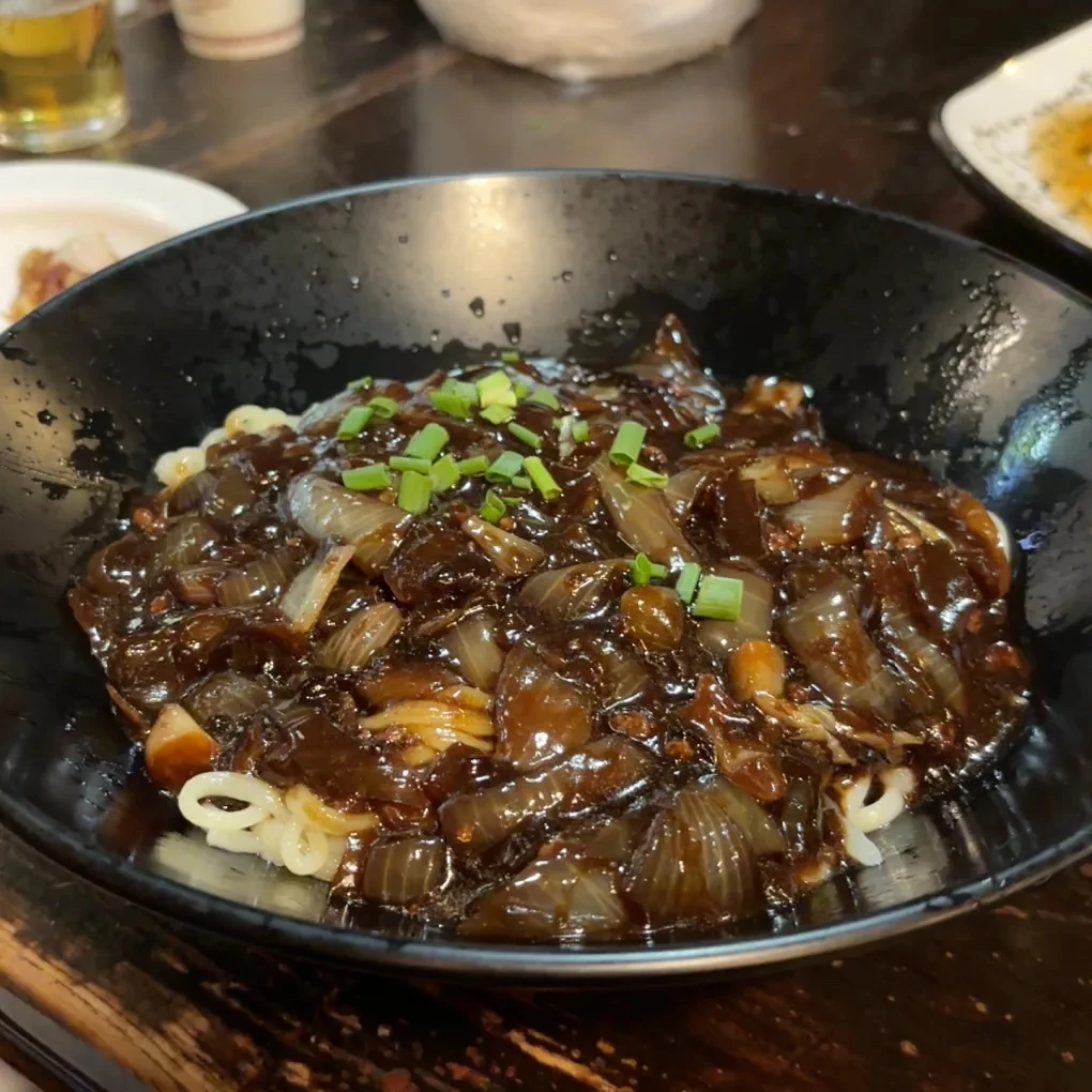 韓国中華　ジャージャー麺　