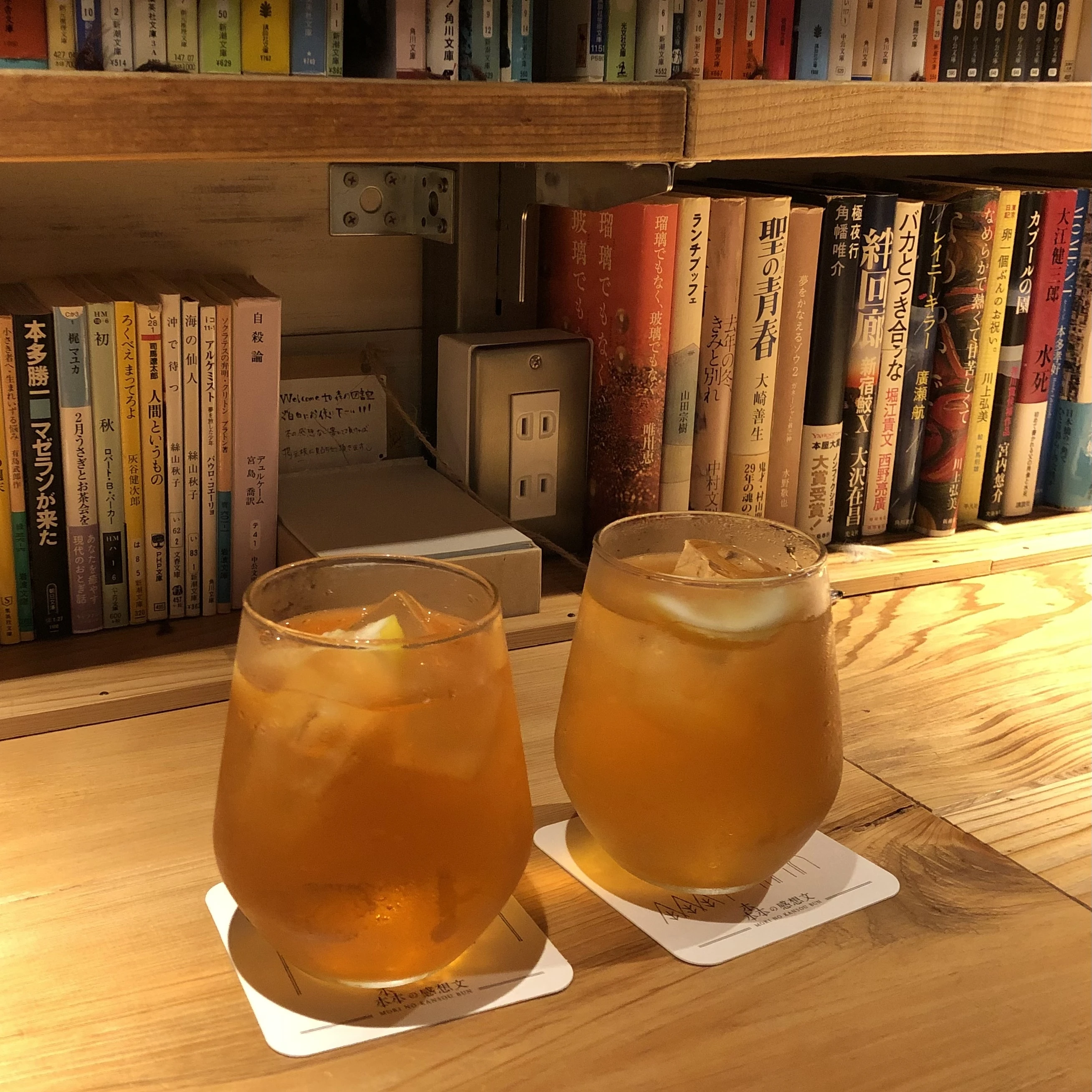 【心をまっしろに】デートや作業にピッタリな渋谷のブックカフェ「森の図書室」_1_3-1