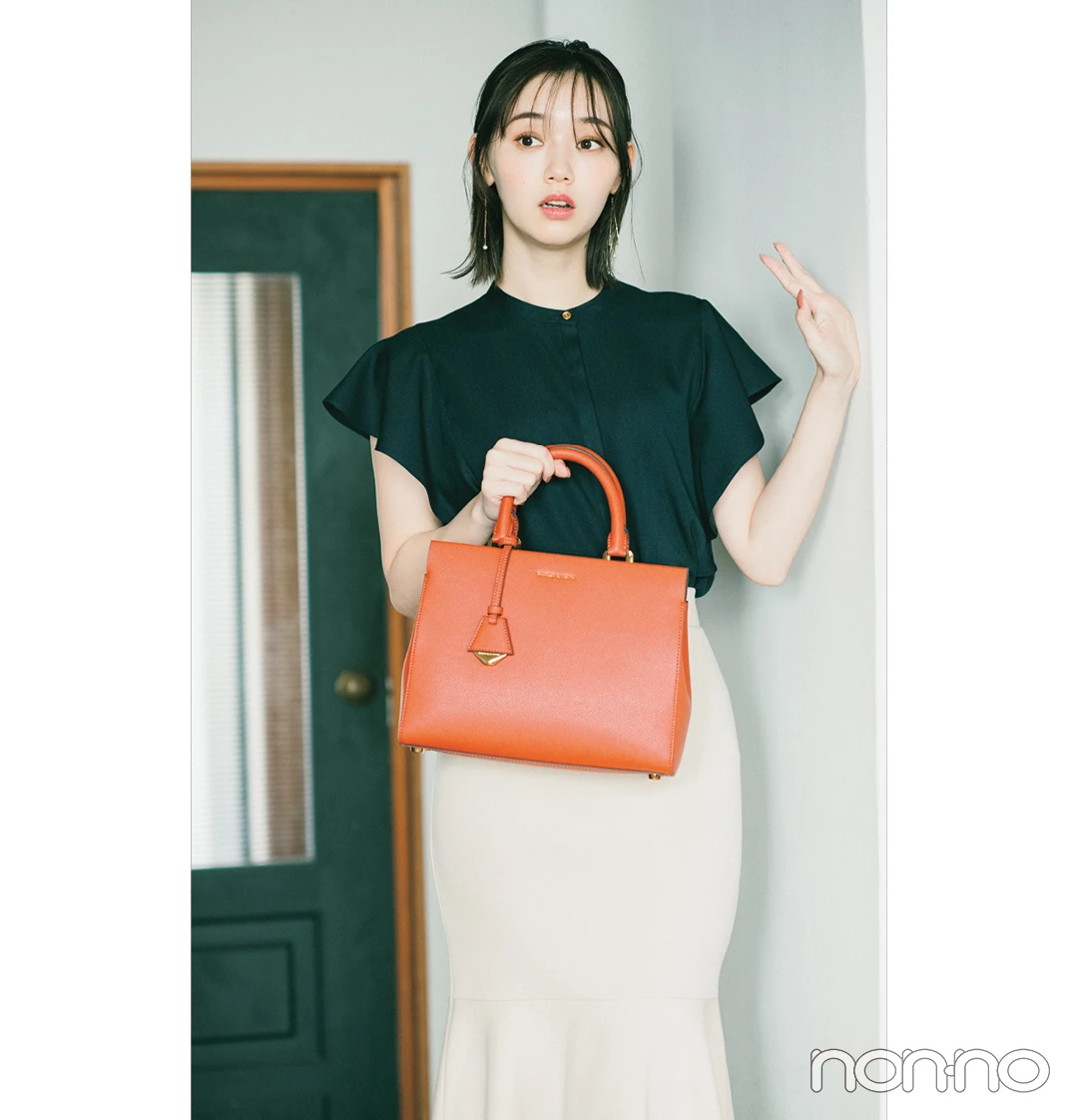 江野沢愛美の新社会人のためのバッグ＆小物モデルカット2-1