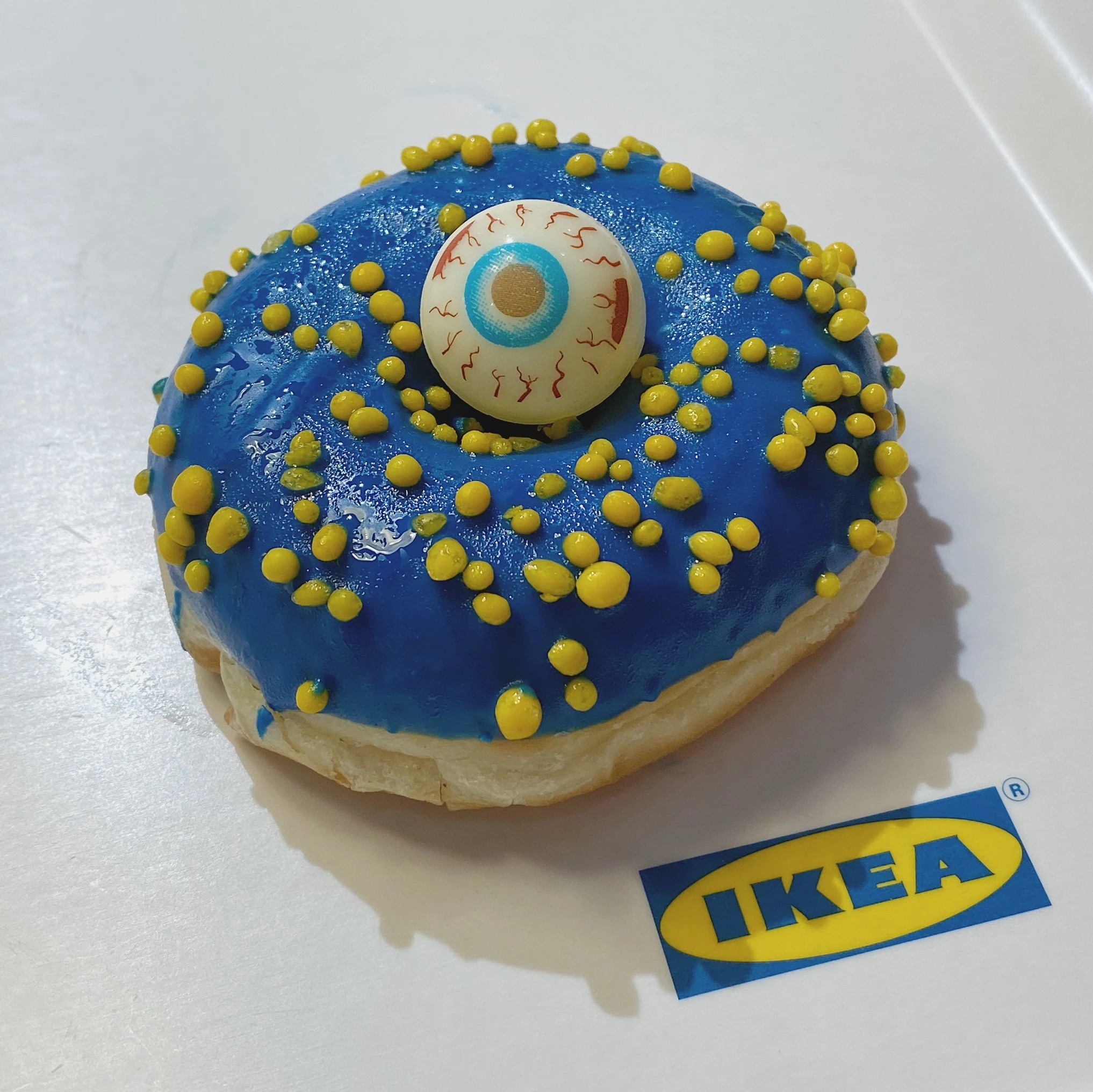 IKEA ドーナツ　ショーケース