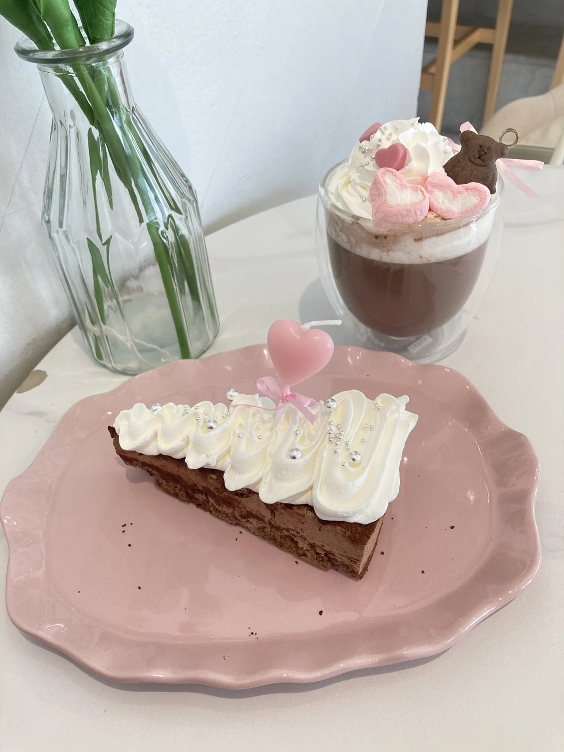 pimiri cafe バレンタイン　ケーキ　ココア