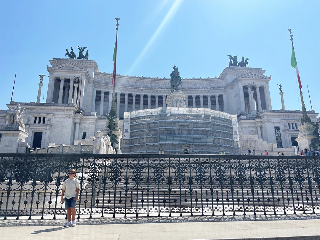 ヴィットーリオ・エマヌエーレ2世記念堂の正面