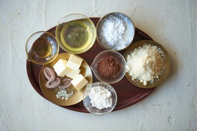 ミスターチーズケーキのフィナンシェ ショコラの材料の画像
