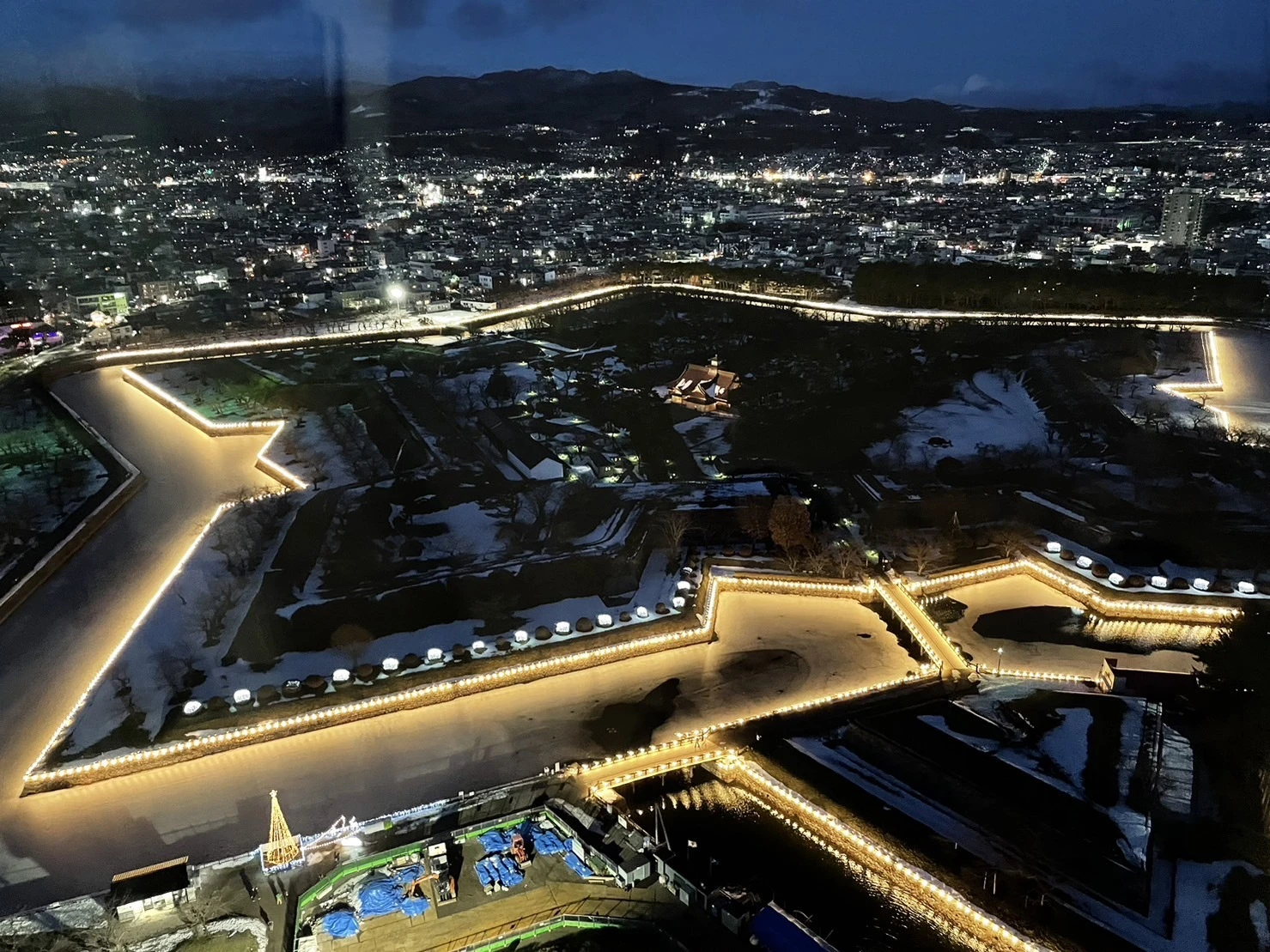 函館五稜郭タワー展望台からの夜景