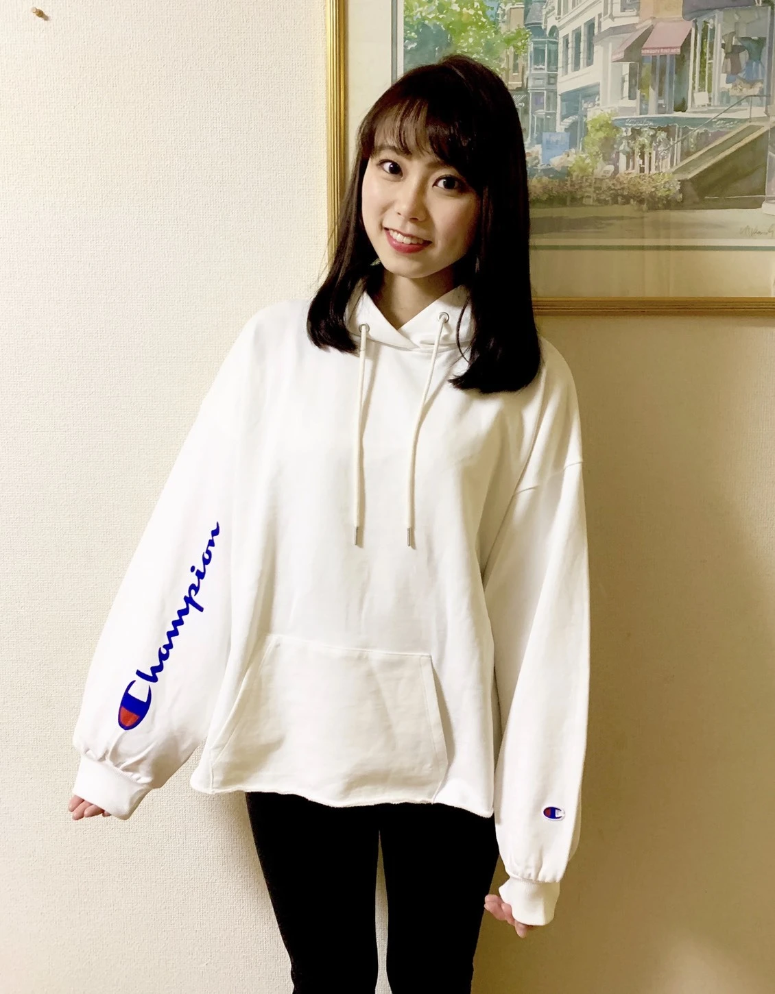 江野沢愛美さんがオススメするChampionの白パーカー買っちゃいました。_1_3