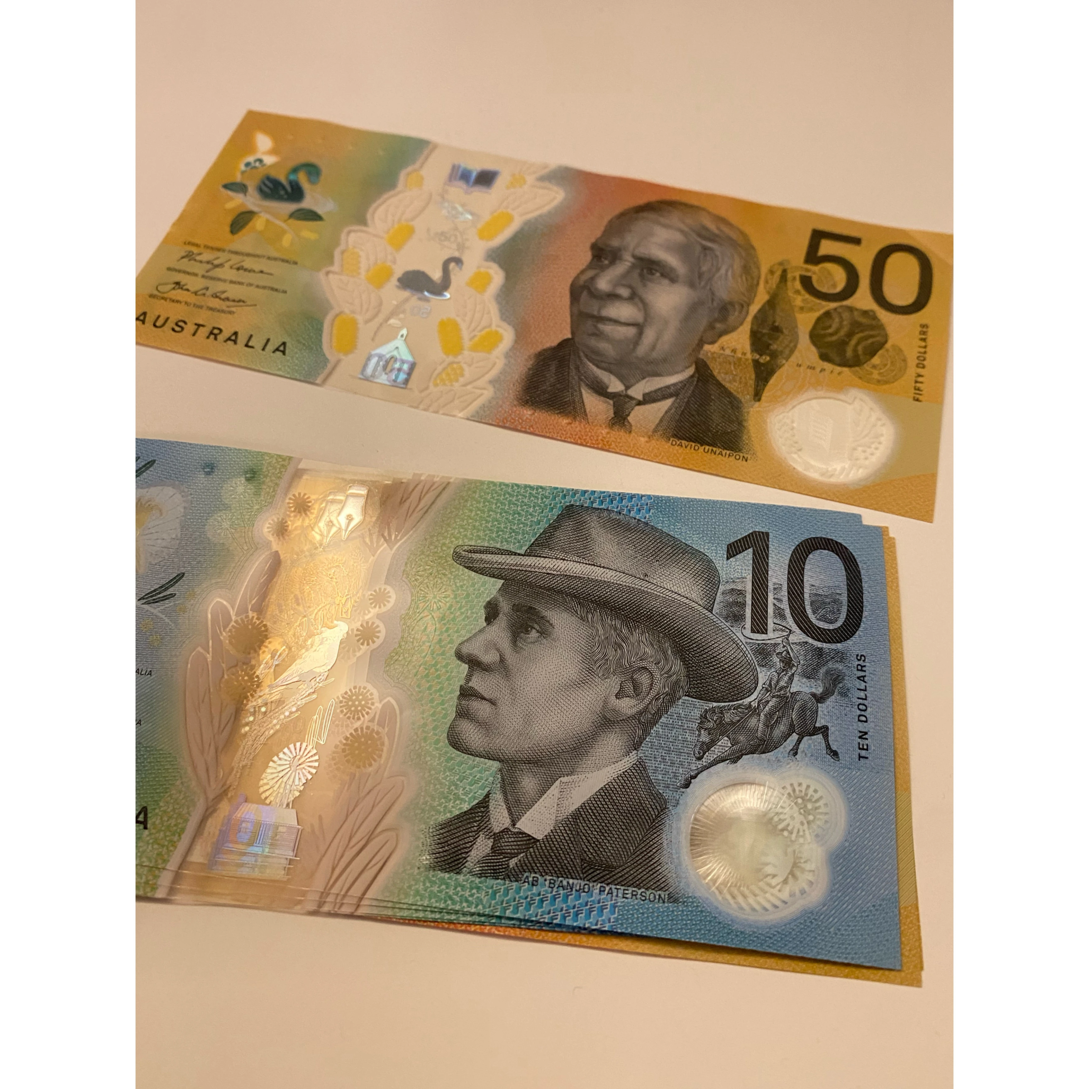 オーストラリアドル　お金　