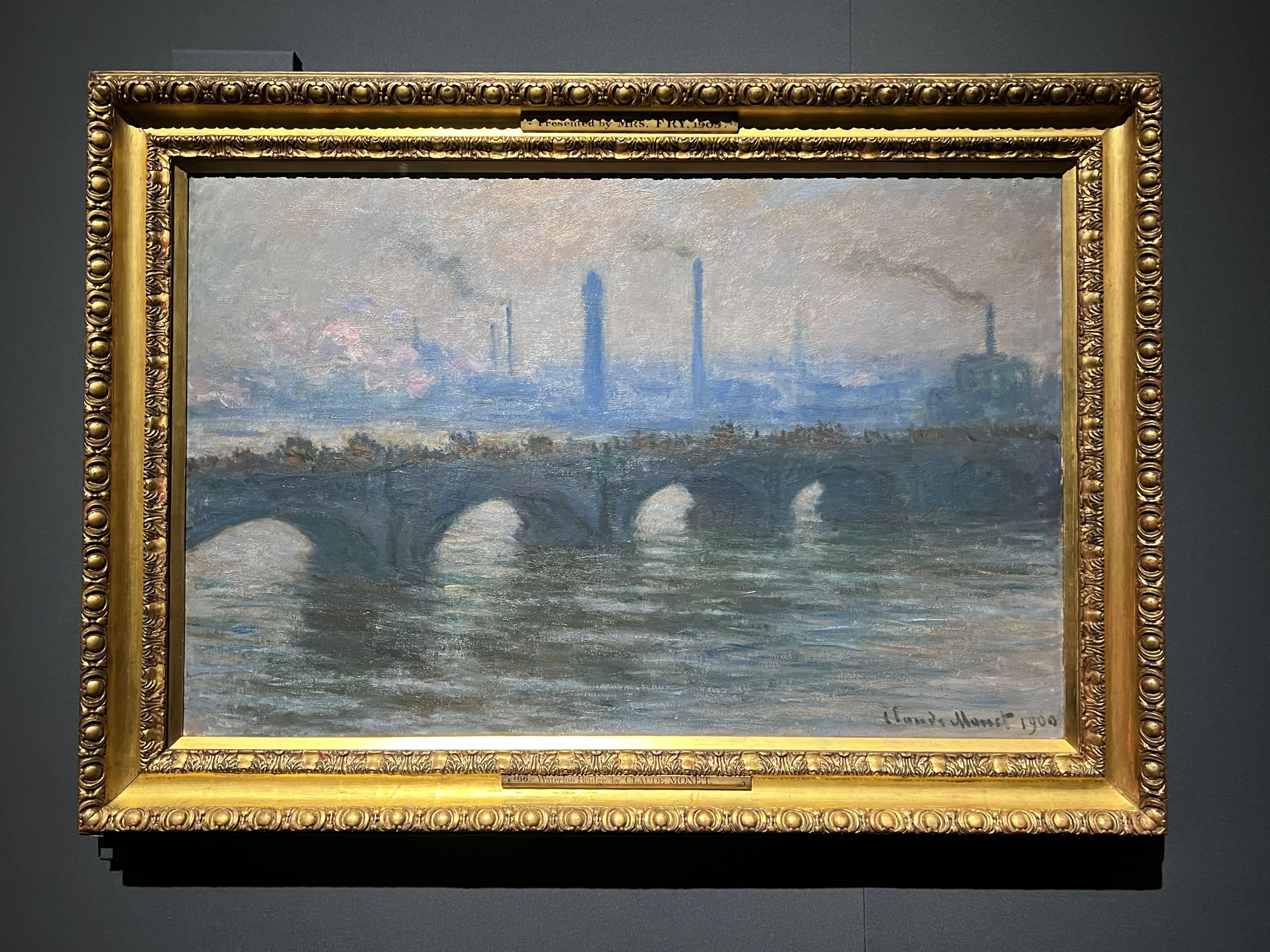 『ウォータールー橋、曇り』1900年