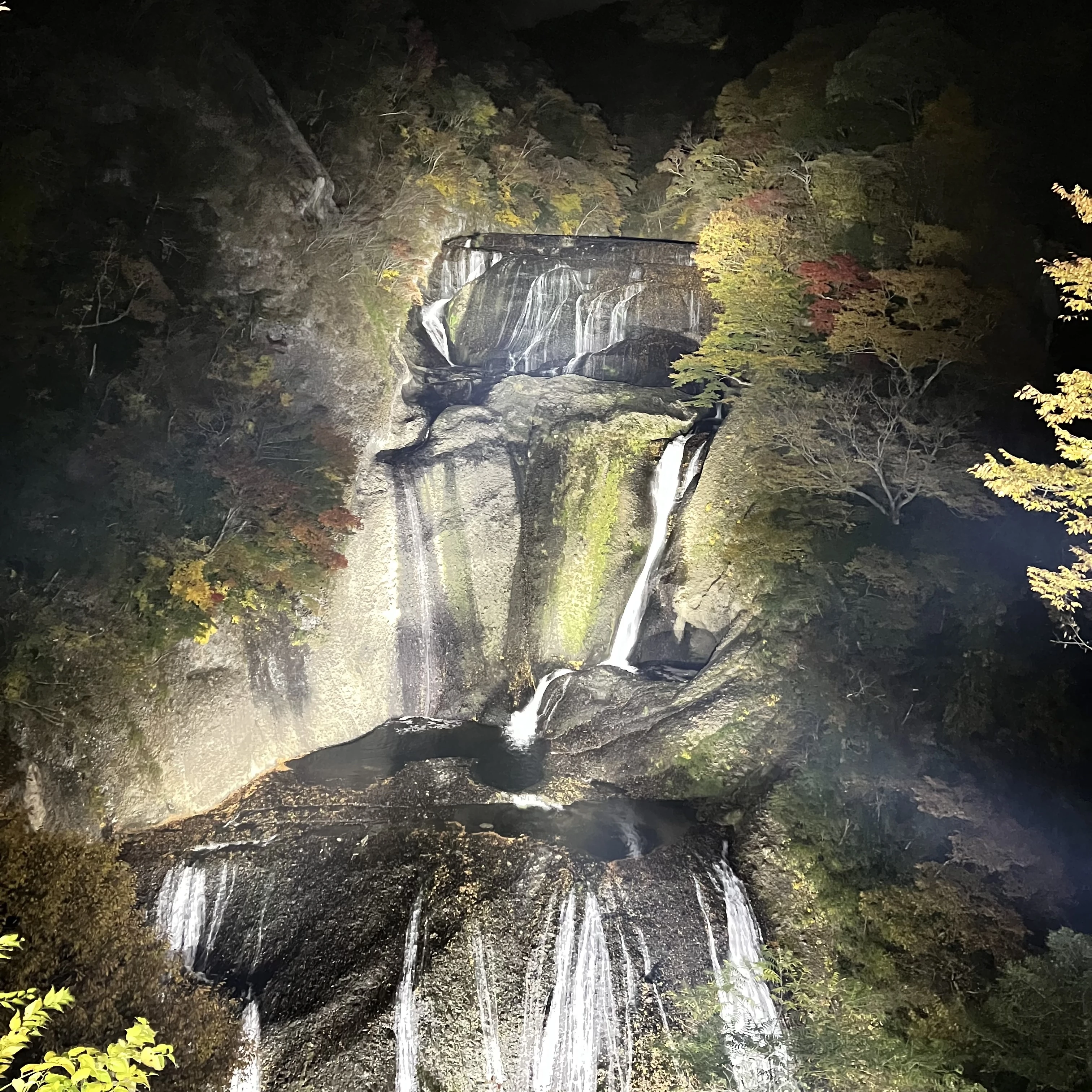 第2観瀑台から撮影した袋田の滝