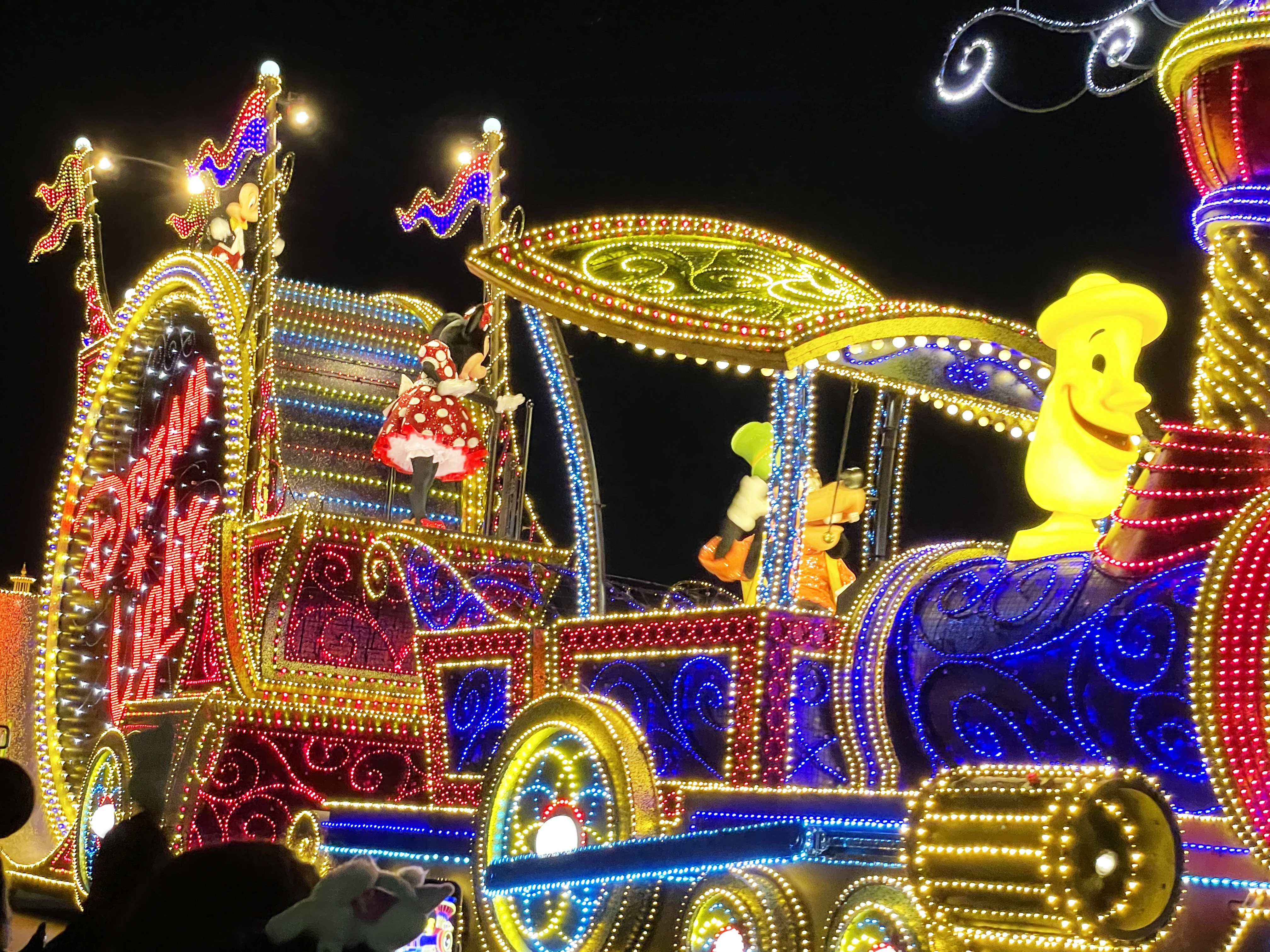 東京ディズニーランド・エレクトリカルパレード・ドリームライツ　汽車をイメージしたフロート