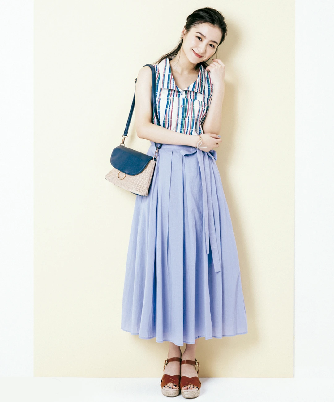【夏のロングスカートコーデ】高田里穂は、ラベンダー色のロマンチックなスカートで’70年代風レトロシック♡