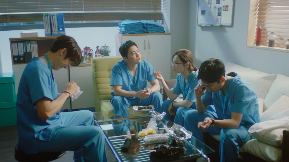 【Netflixおすすめ韓国ドラマ】『賢い医師生活』のあらすじ、キャストの魅力を解説！_1_2