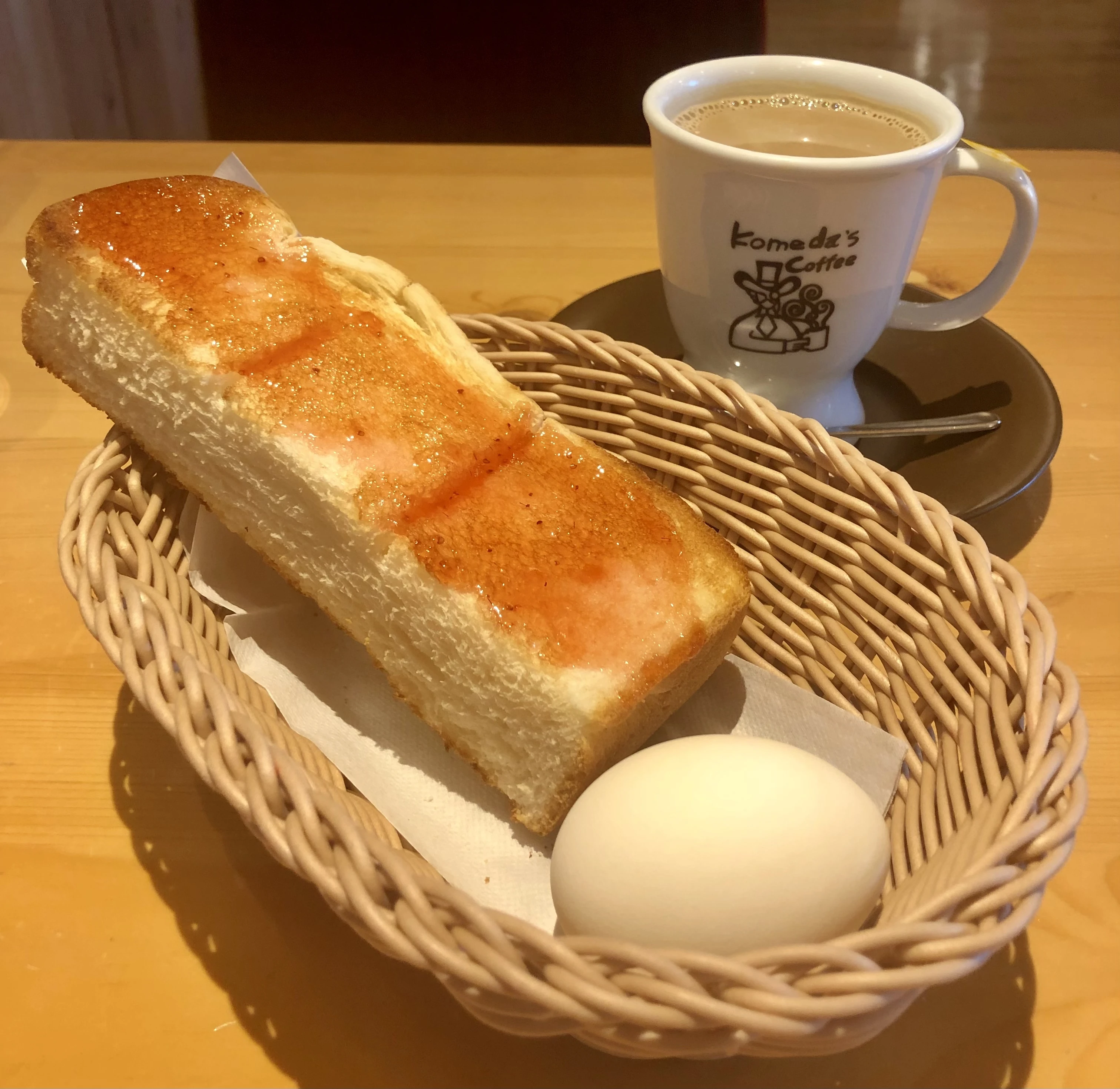 コメダ珈琲　山食パン　モーニング