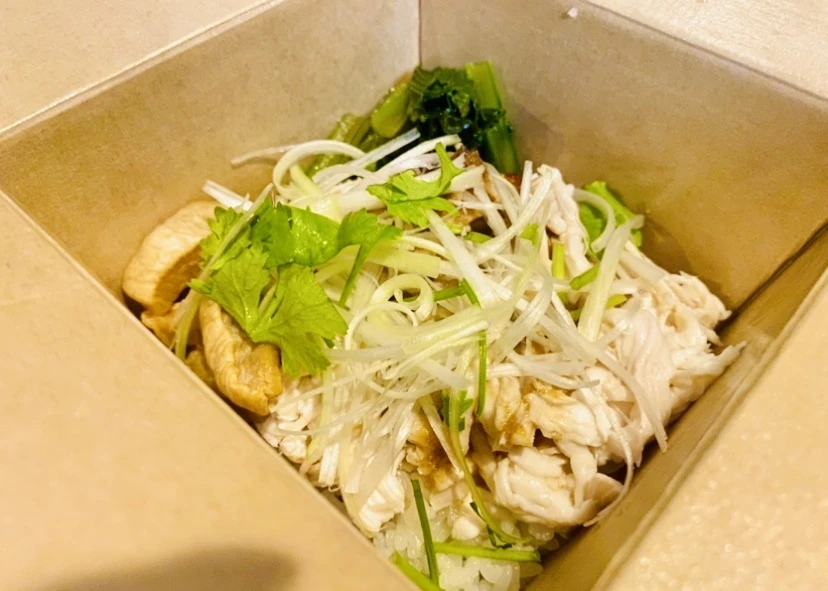 テイクアウト　台湾料理　鶏肉飯