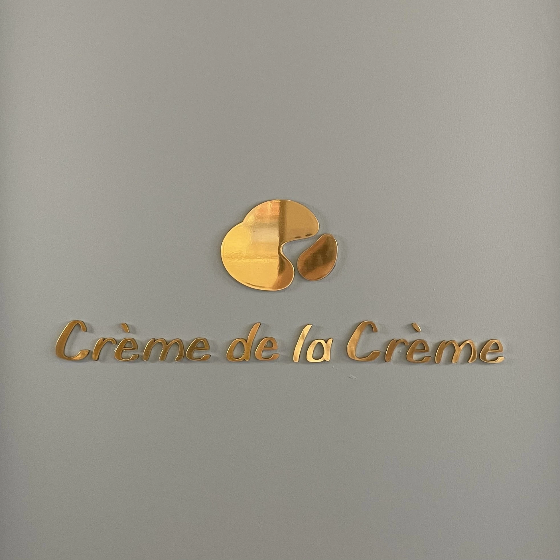 京都　烏丸御池　Crème de la Crème
