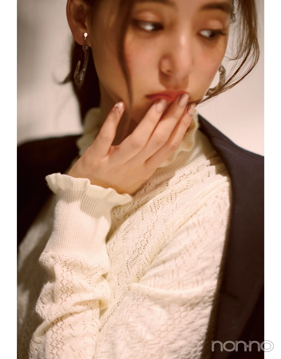新木優子の恋とニットの物語♡ 「君」は先輩からの告白を受ける？【ニットを着るなら、エモいほう。vol.5】_1_5