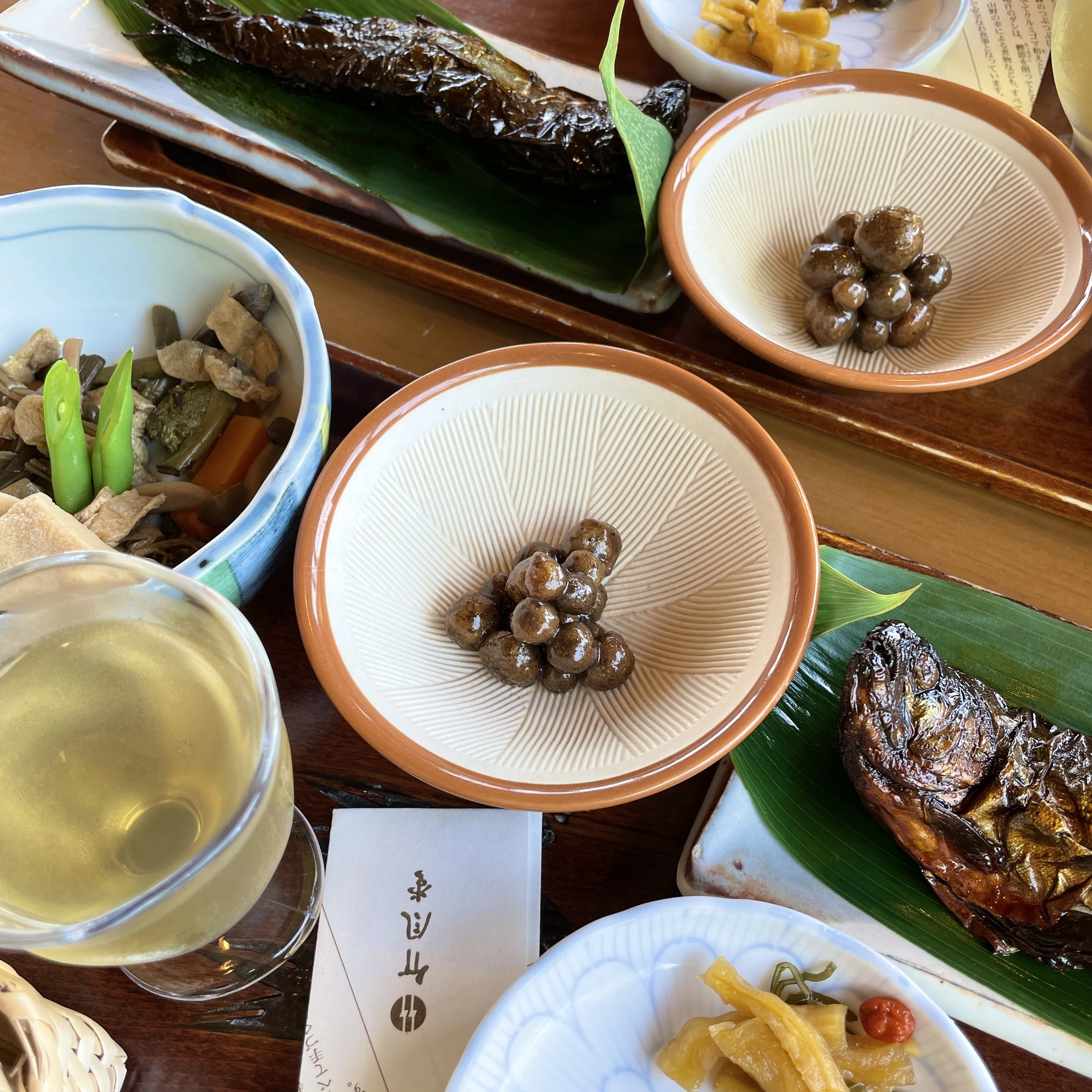 長野県小布施町『竹風堂』　栗おこわの山家定食に添えられたヘルシーな小鉢