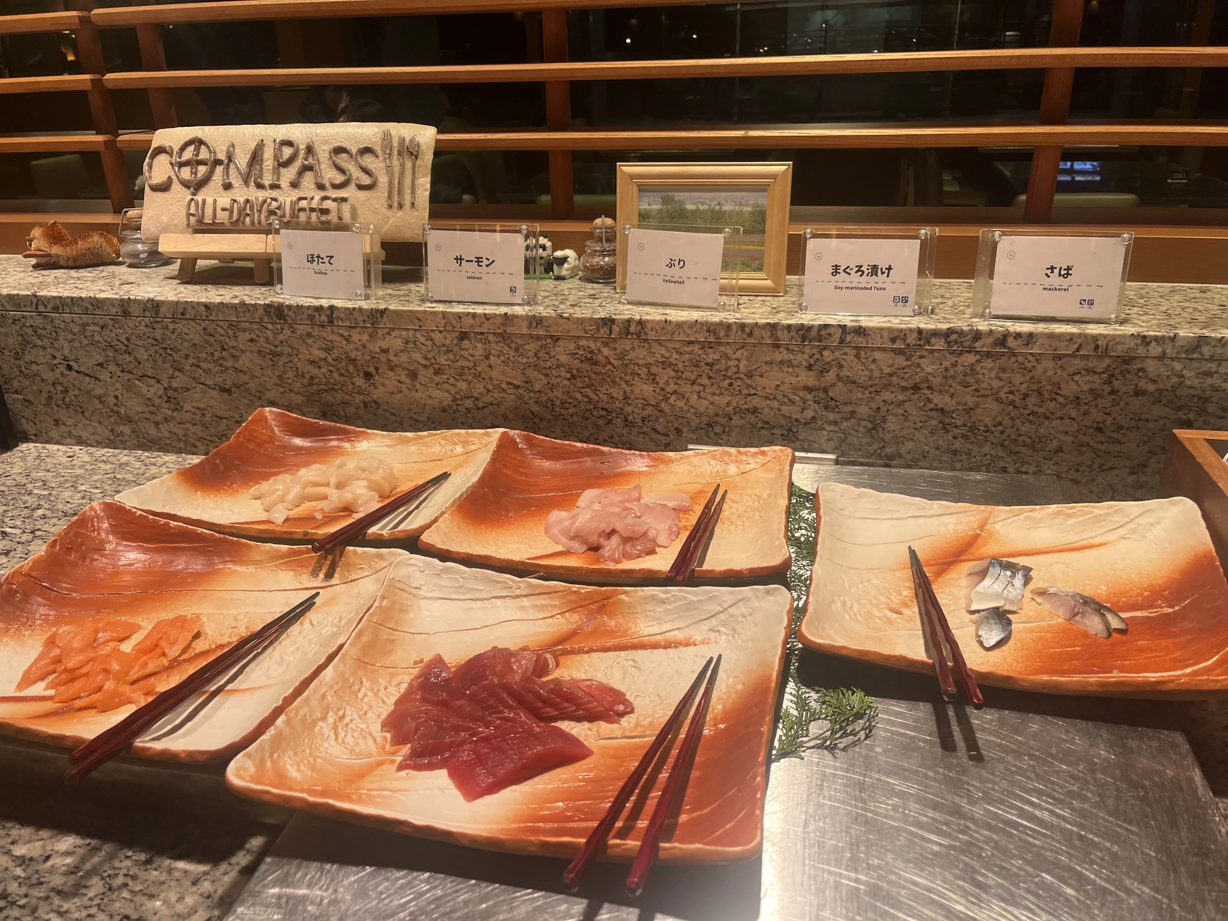 横浜ベイシェラトン　北海道グルメ　海鮮丼