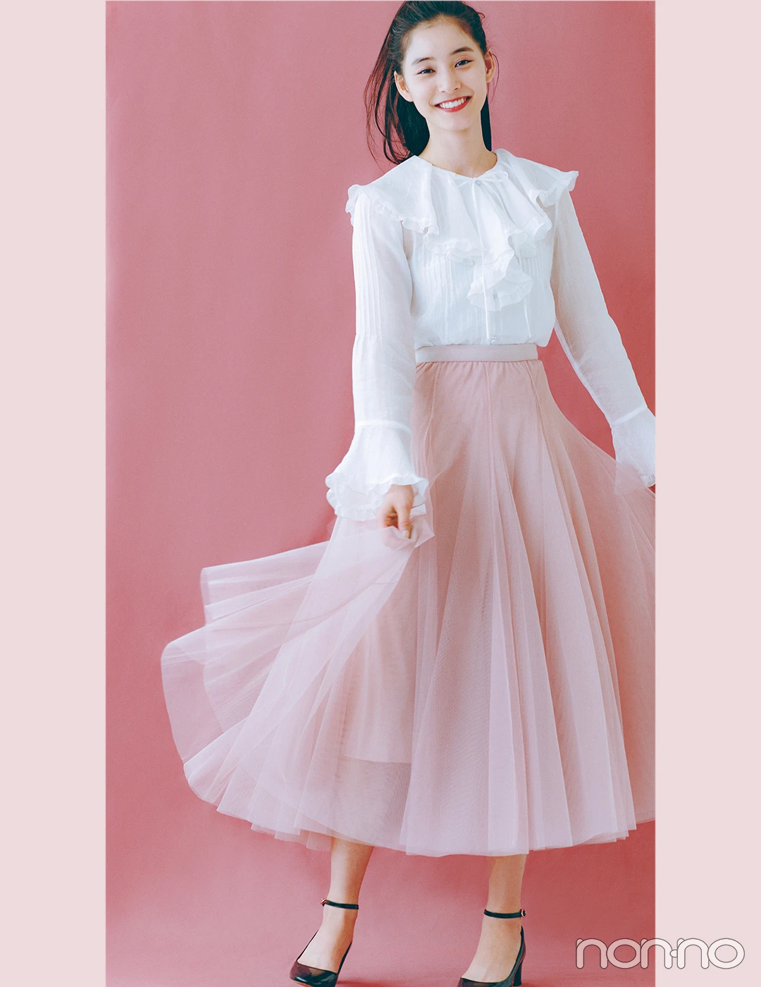 新木優子はハッピー感満点のピンクスカートで“可愛い”を満喫♡【毎日