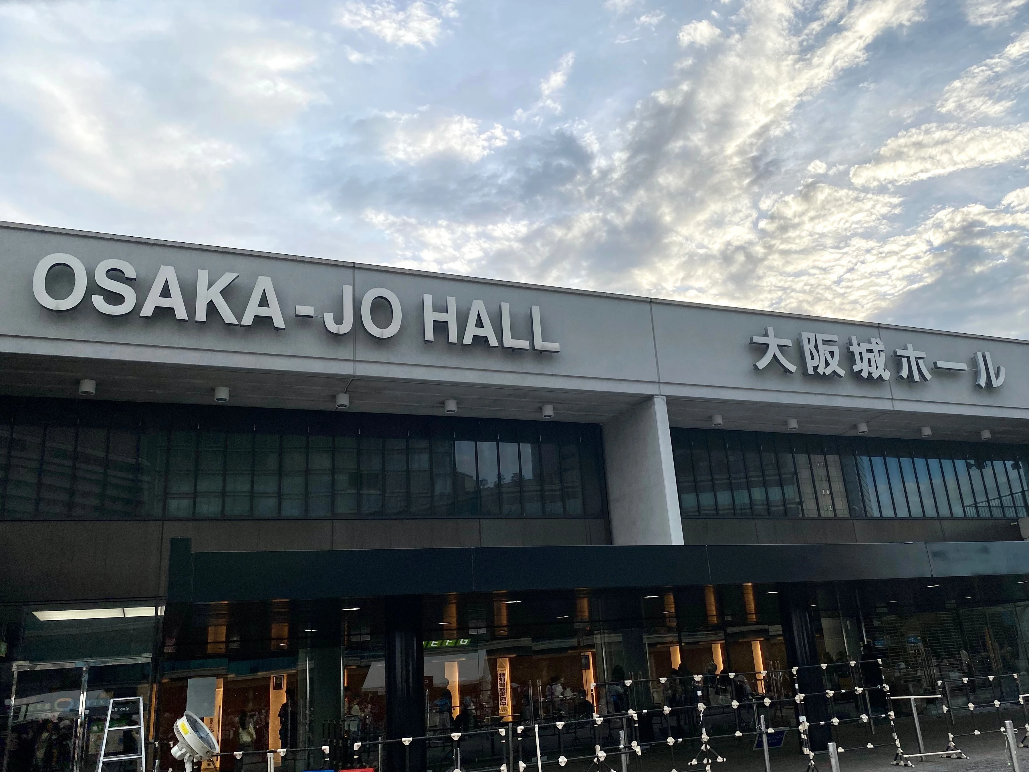 大阪城ホール　2023 LE SSERAFIM TOUR ‘FLAME RISES’ IN JAPAN　ルセラフィム