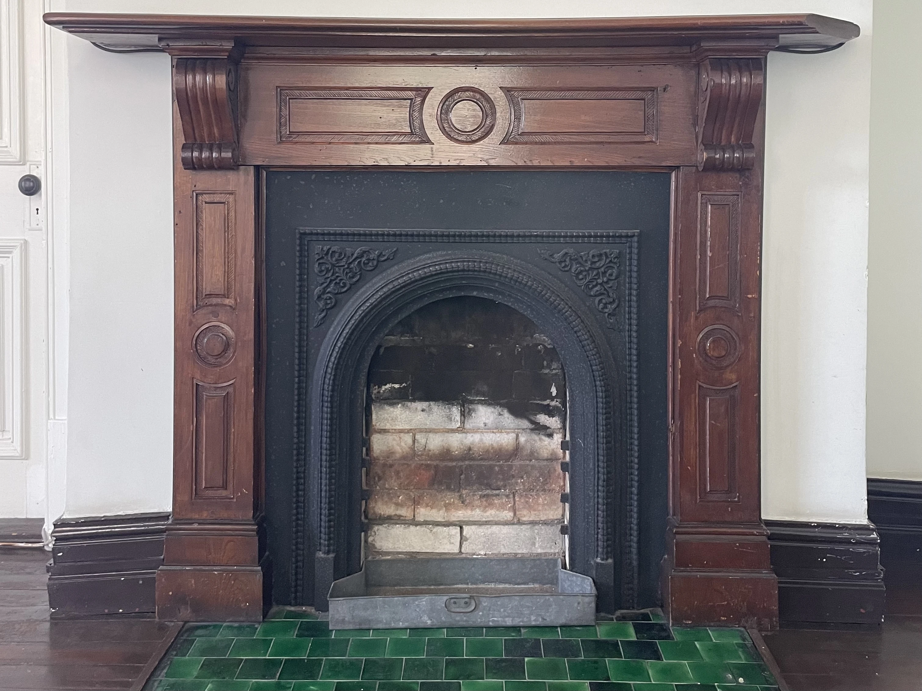 旧グッゲンハイム邸 ２階 暖炉