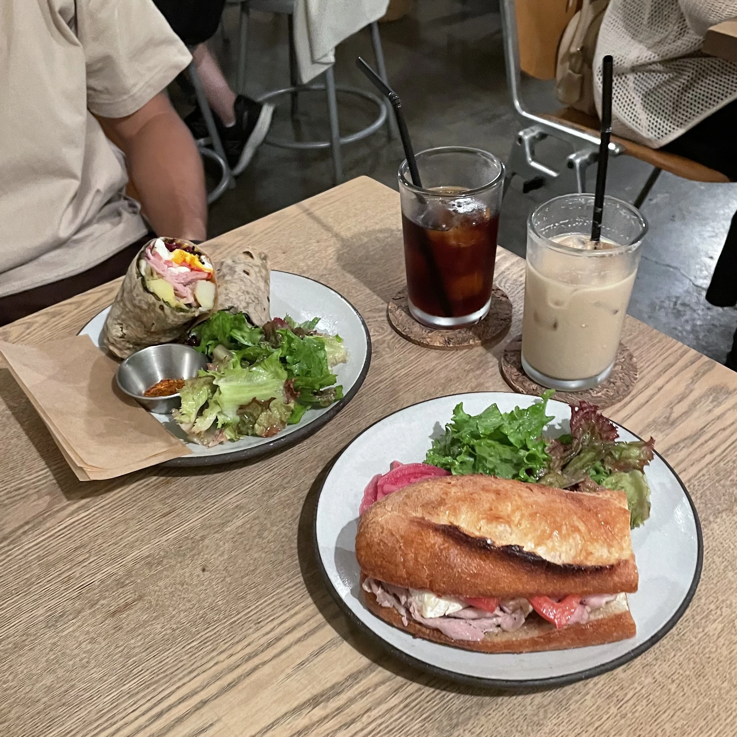 【カフェ】ボリューミーサンドイッチが美味しいカフェ！HEY！_1_1