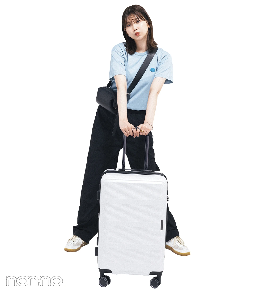 渡邉理佐の韓国旅行のスーツケース＆服装
