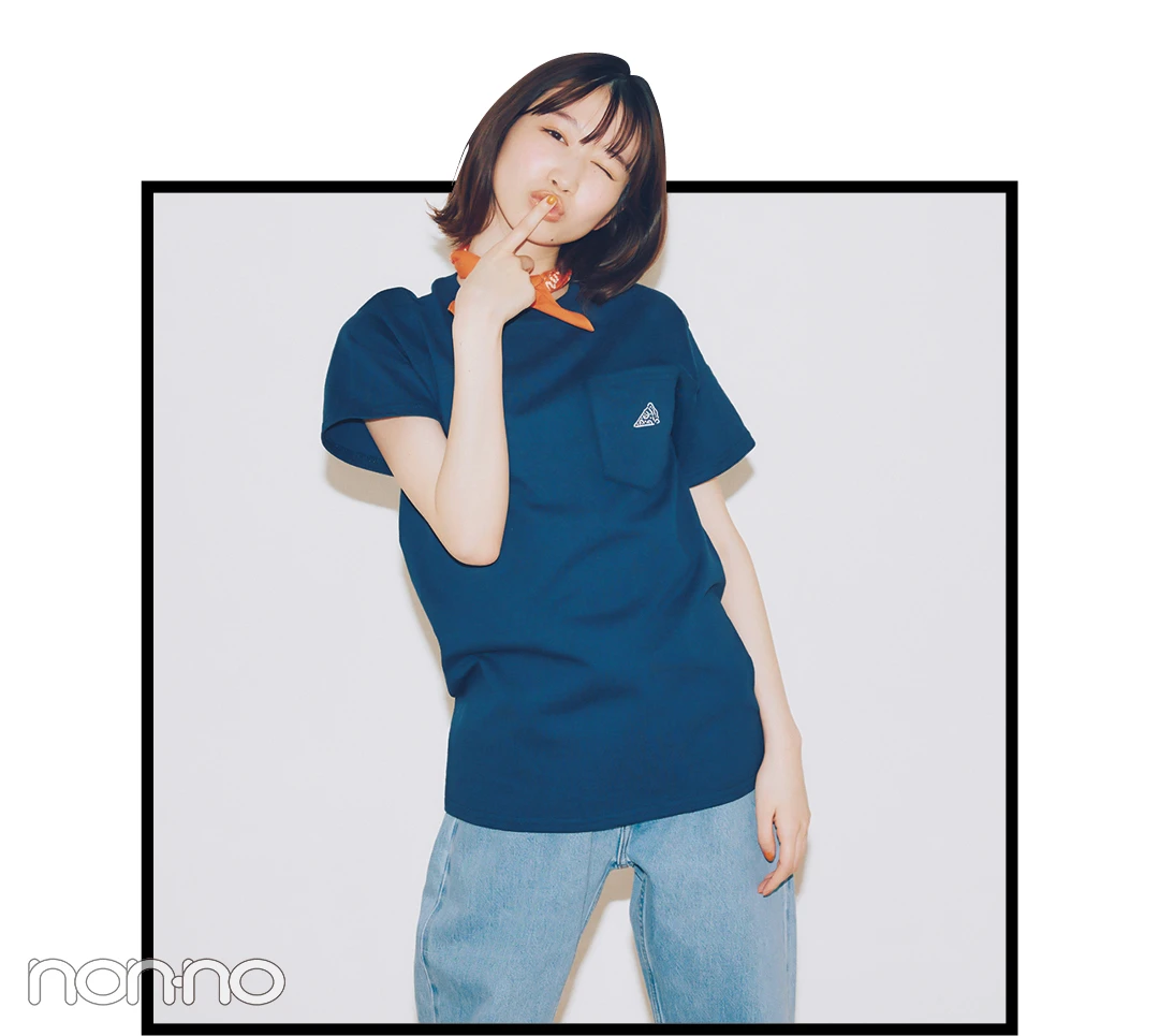 岡本夏美のTシャツLOOKBOOKモデルカット4-4