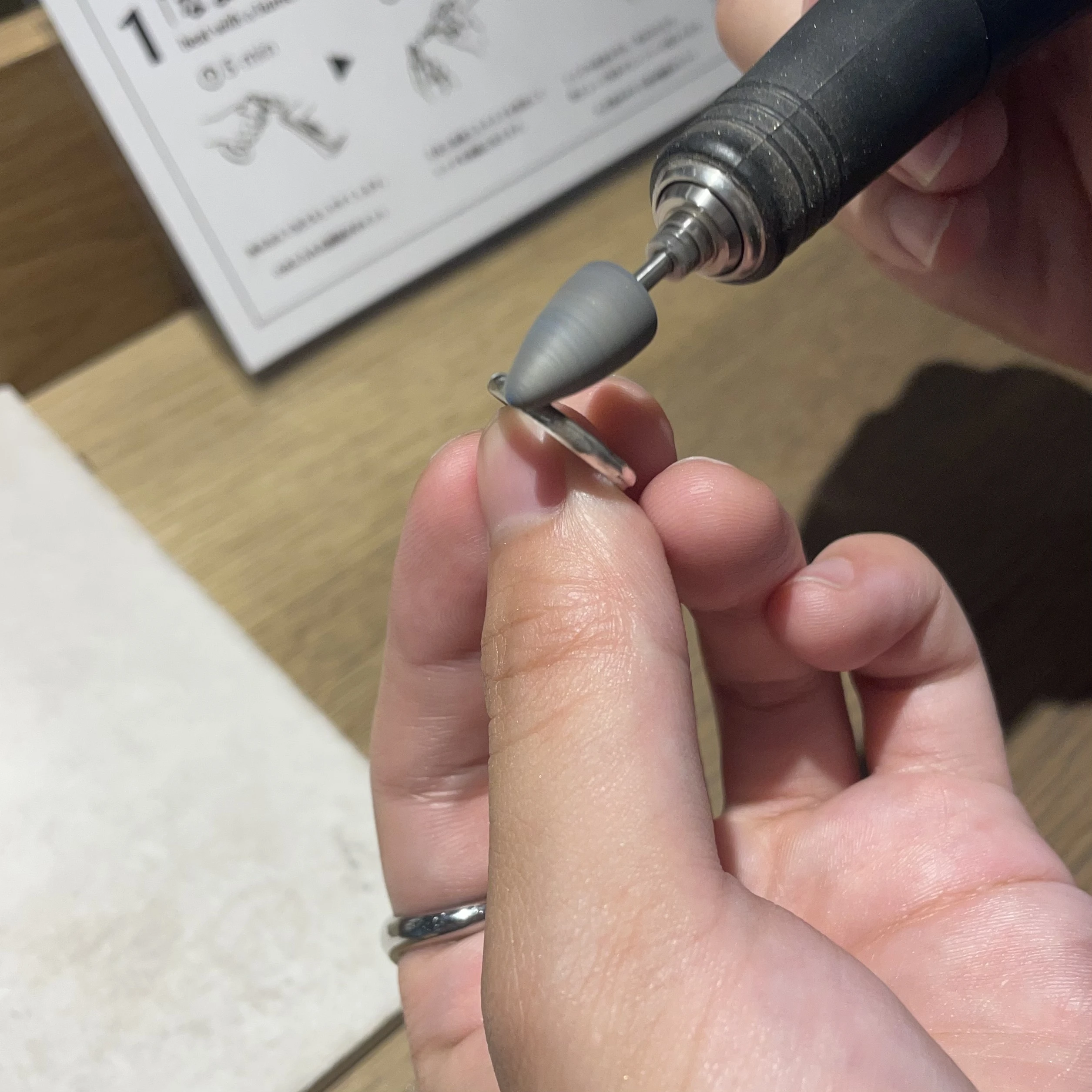 glänta（グレンタ）鎌倉店　ペアリング　リングづくり　指輪づくり　削る