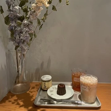 【中目黒カフェ４選】目黒川沿いにはおしゃれなカフェがたくさん！