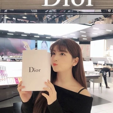 【Dior】大量購入！つるつる肌を作れる最強アイテムも❤︎