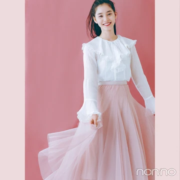 新木優子はハッピー感満点のピンクスカートで“可愛い”を満喫♡【毎日コーデ】