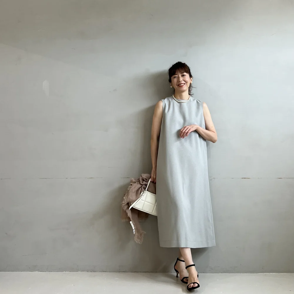 涼やか＆きれい見えが両立！夏の毎日に寄り添うノースリワンピ【M7days・40代ファッション】